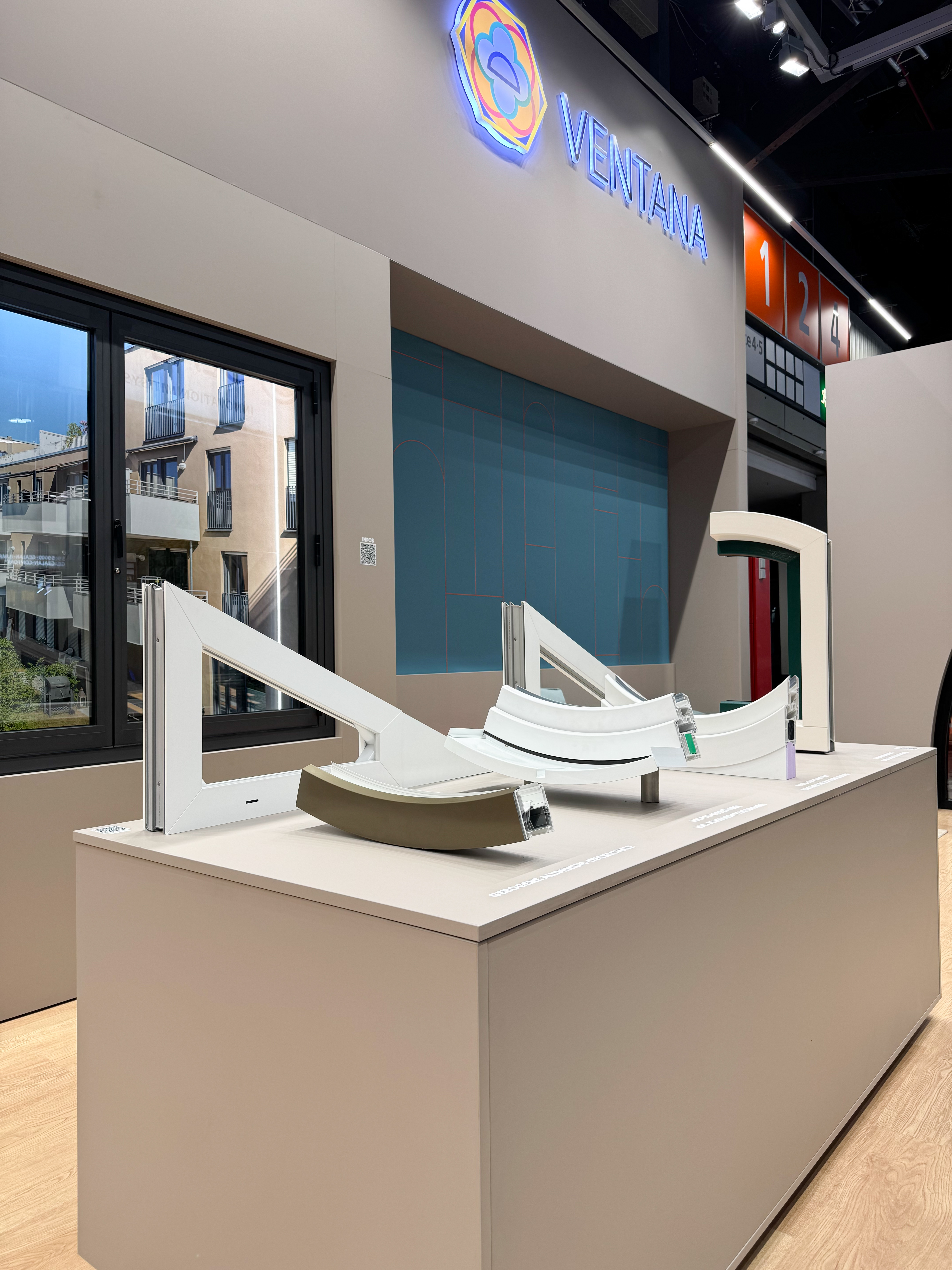 Muster Fenster Kunstoff